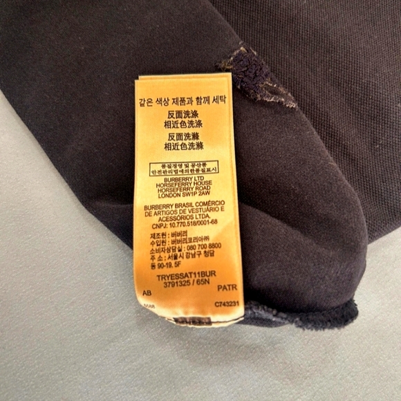 Burberry piqué classic polo with iconic check detail on cuffs - Picture 4 of 6